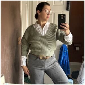 TELA cashmere crop sweater